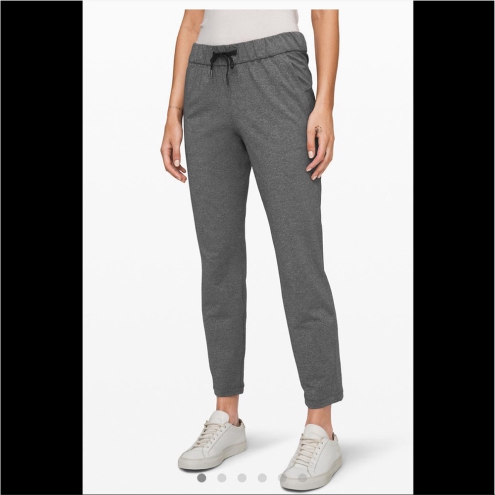 Lululemon on the fly drawstring joggers